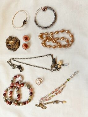 Vintage Jewelry Lot | Art Nouveau Style Brooch & Bird Necklace Bundle